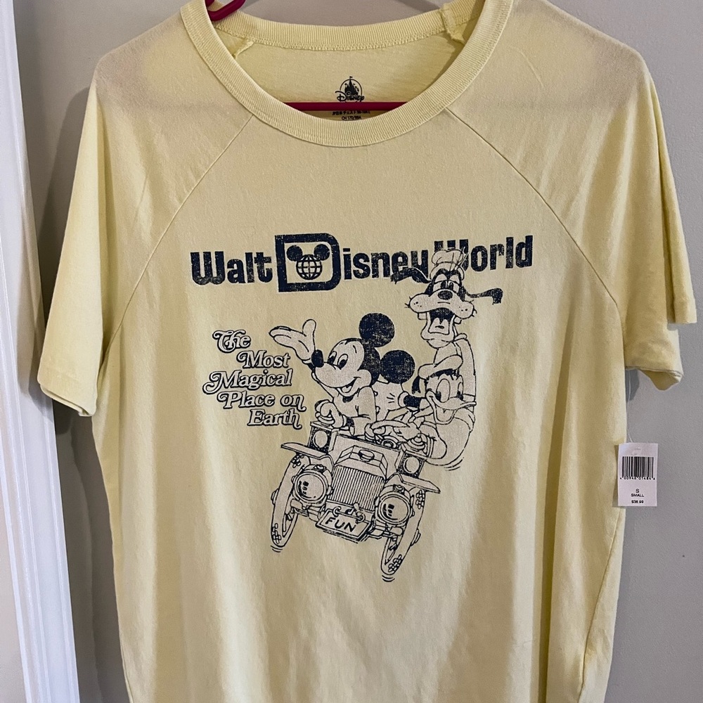 NWT Disney World Shirt